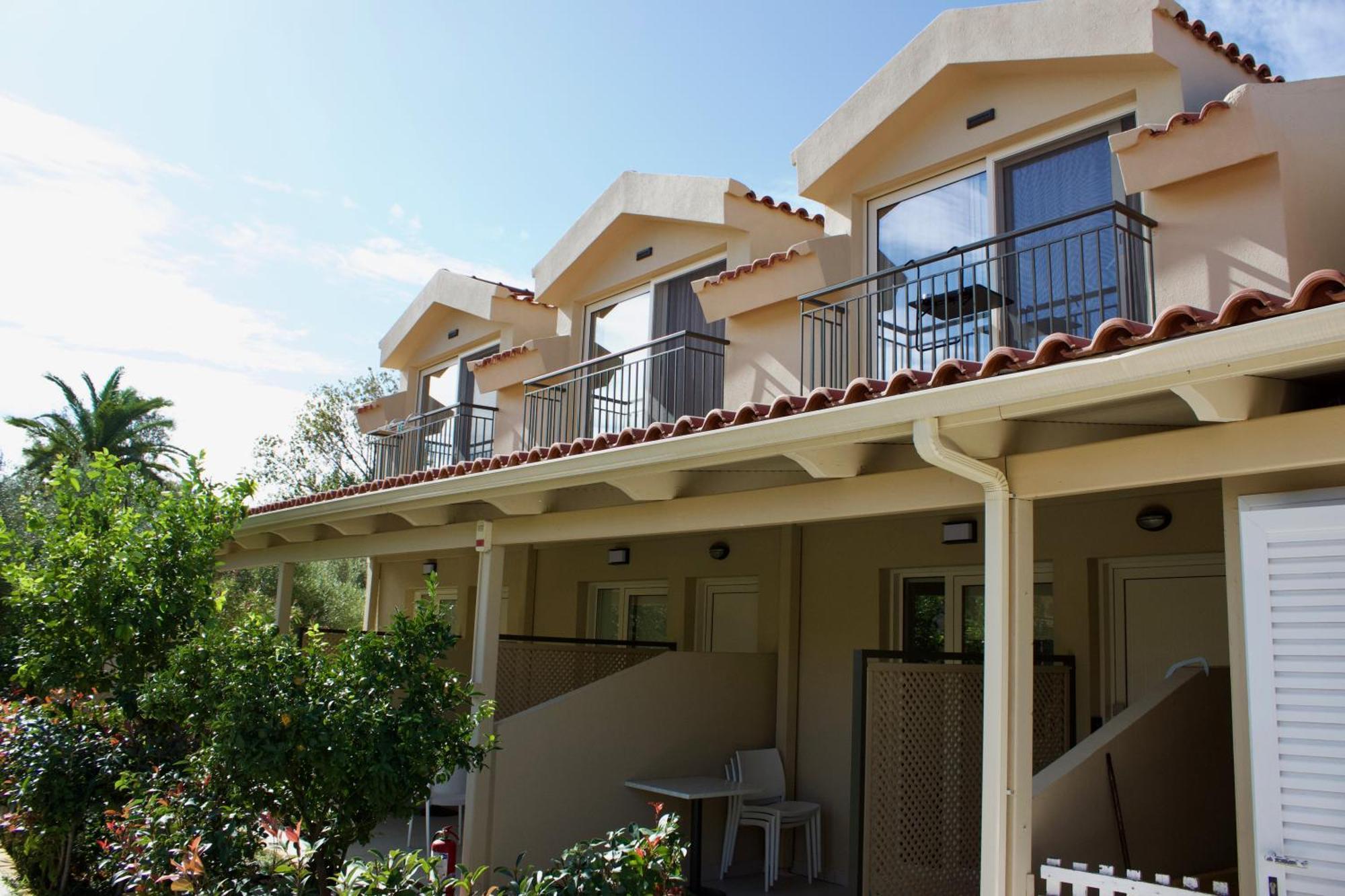 Makris Yialos Apartments Lassi  Buitenkant foto