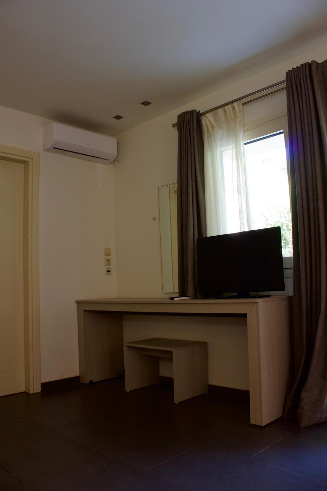Makris Yialos Apartments Lassi  Buitenkant foto